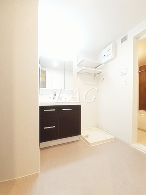 洗面設備　洗面台です。