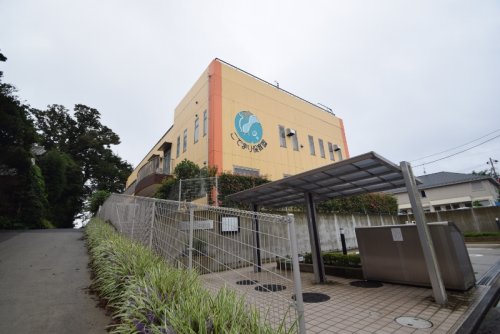 幼稚園・保育園　こでまり保育園（幼稚園・保育園）まで582m