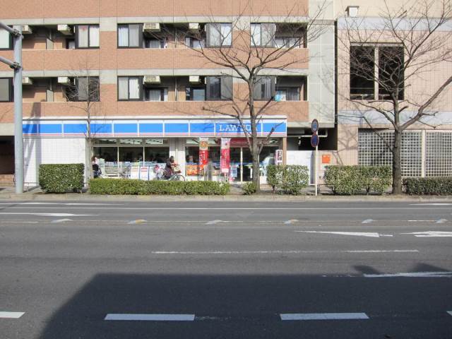 コンビニ　ローソン 練馬春日町三丁目（コンビニ）まで64m