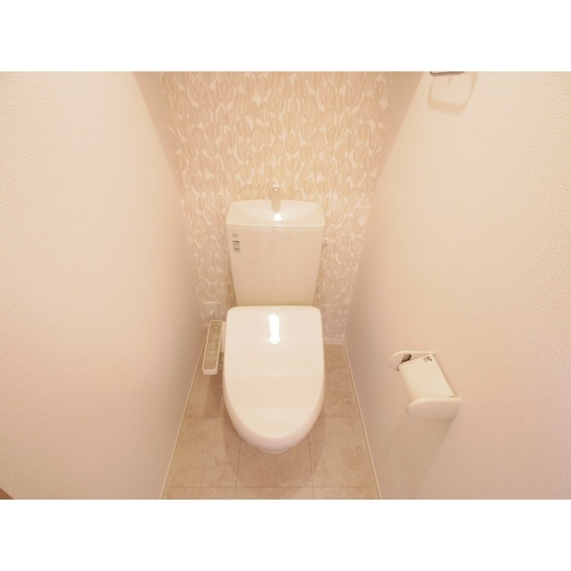 トイレ　同タイプ部屋の画像です