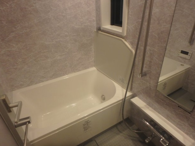 バス・シャワールーム　☆ゆっくりくつろげるお風呂☆