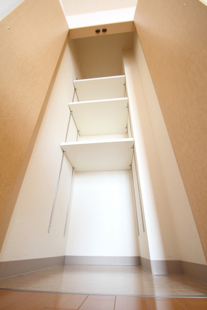 収納　※別室の参考写真です。
