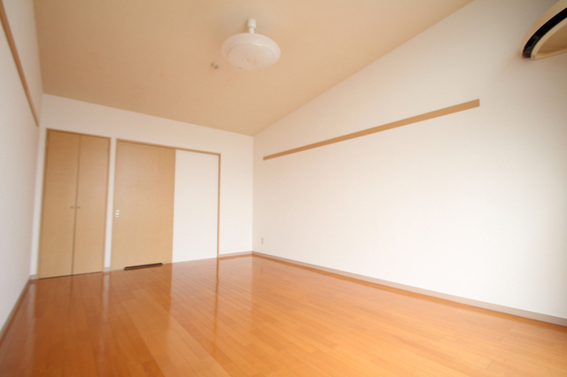 居室・リビング　※別室の参考写真です。