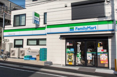 コンビニ　ファミリーマート 世田谷北沢三丁目店（コンビニ）まで314m