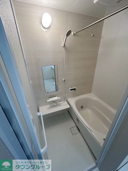 バス・シャワールーム　バス