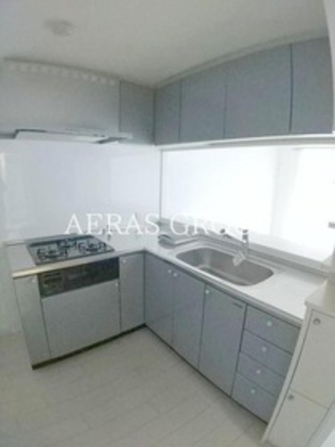 キッチン　別部屋反転写真