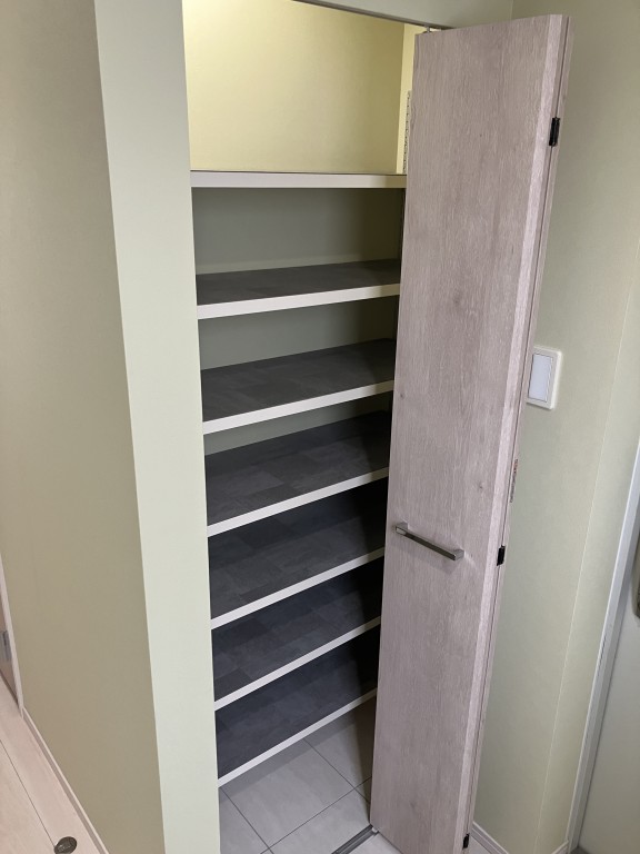 収納　カロスイデア大橋