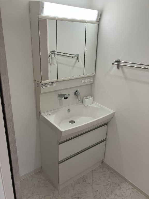 洗面設備　カロスイデア大橋