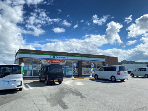 コンビニ　ファミリーマート 津一志庄村店（コンビニ）まで797m