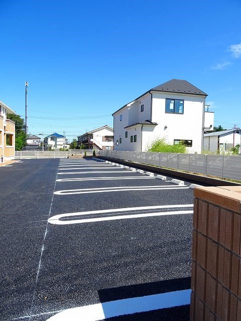 駐車場　敷地内の駐車場です。