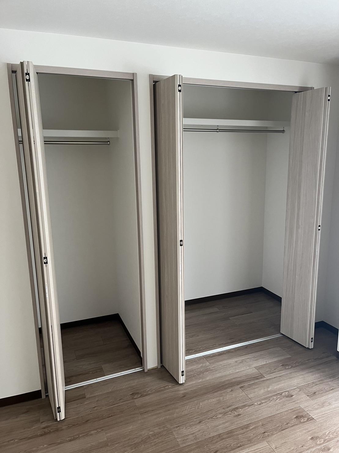 収納　用途に合わせて使用できるダブルクローゼット♪