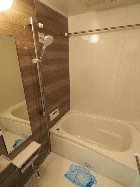 バス・シャワールーム　※別部屋写真参照