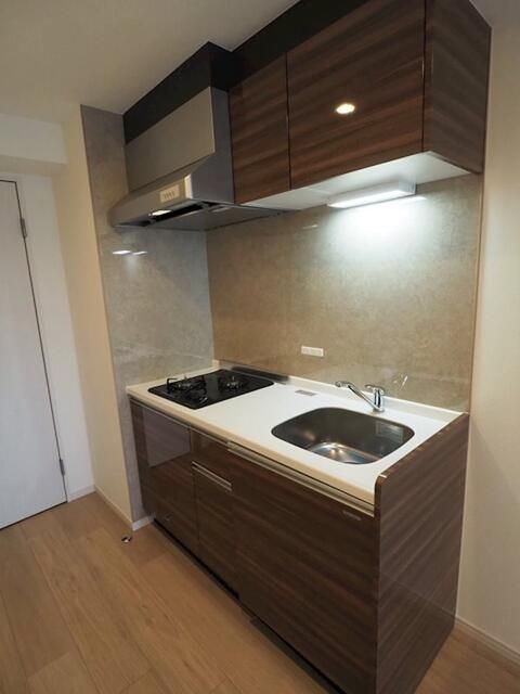 キッチン　※別部屋参考写真