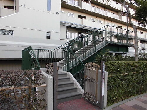 エントランス　エントランスアプローチ