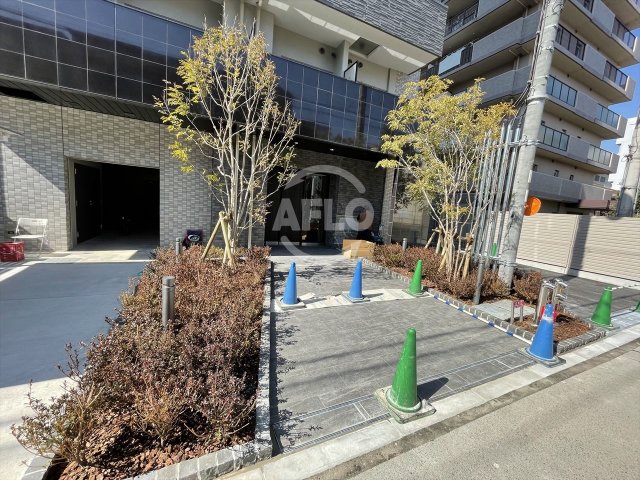 エントランス　クレストタップ京橋　エントランス