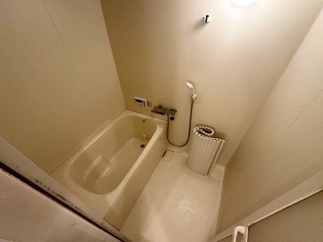 バス・シャワールーム　シンプルな浴室です！