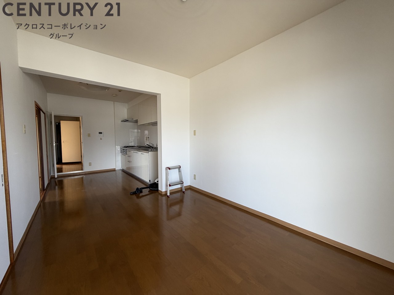 居室・リビング　角部屋住戸で過ごしやすく、おすすめです。