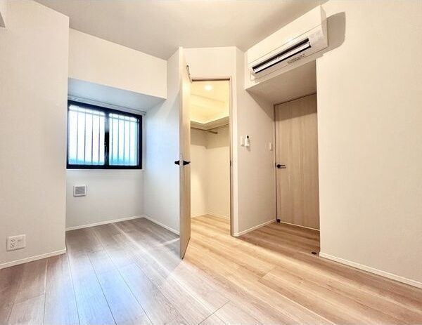 収納　ウォークインクローゼット♪