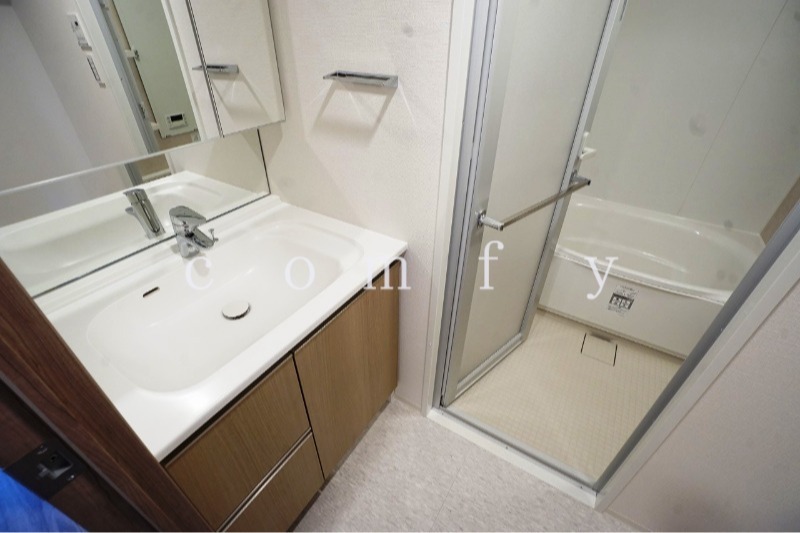 洗面設備　独立洗面台