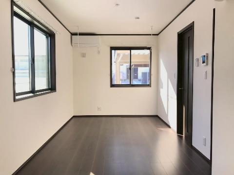 居室・リビング　リビング