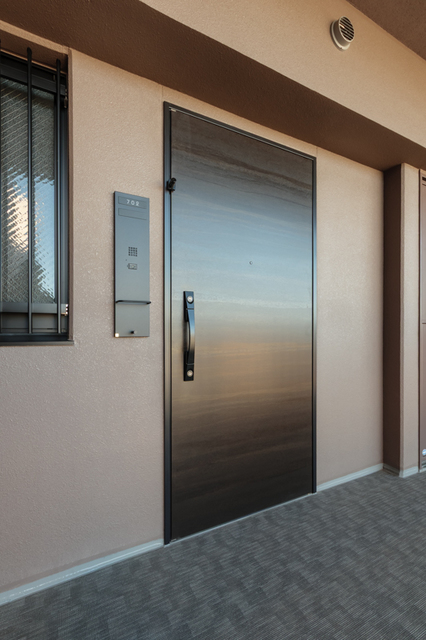 玄関　※写真は同タイプ住戸です。