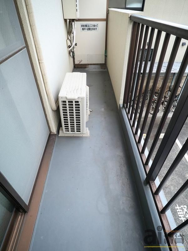 バルコニー　※別号室写真です