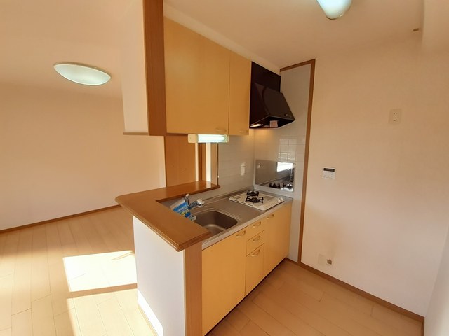 キッチン　同物件別号室の写真です。