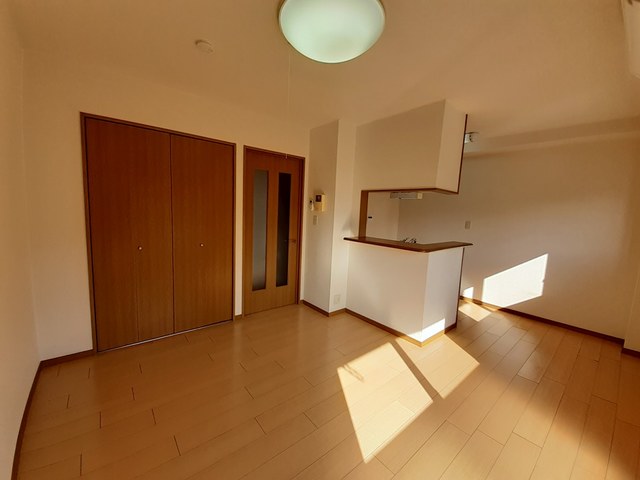 その他　同物件別号室の写真です。