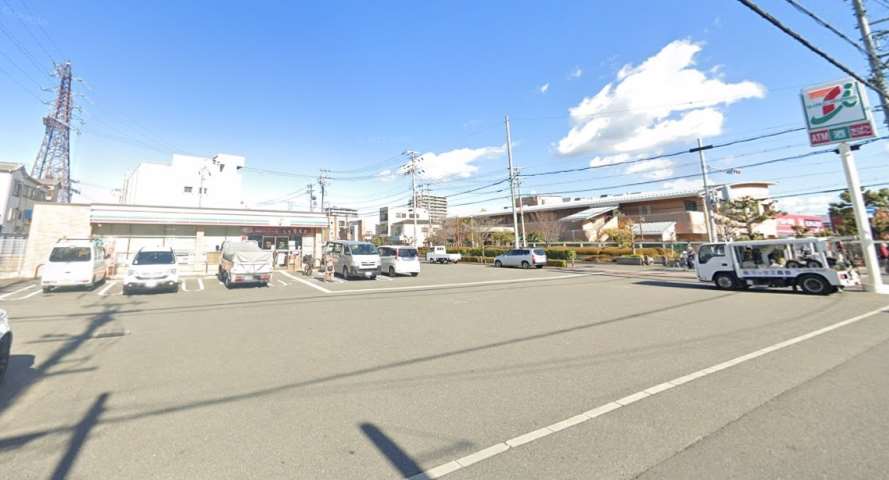 コンビニ　セブン－イレブン守口寺方本通２丁目店（コンビニ）まで460m