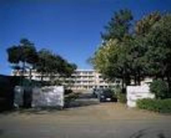 小学校　轟町小学校（小学校）まで563m