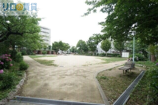 公園　西淡路公園（公園）まで57m