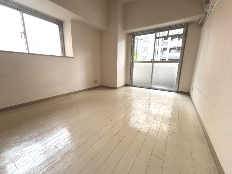 居室・リビング　別号室