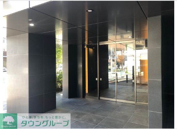 エントランス　エントランス