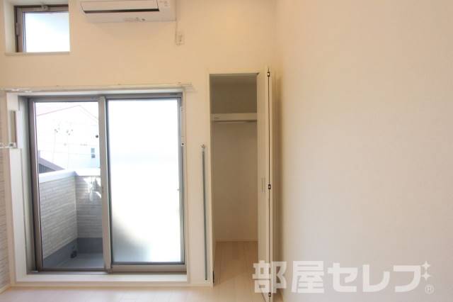 収納　２０１号室の写真です。