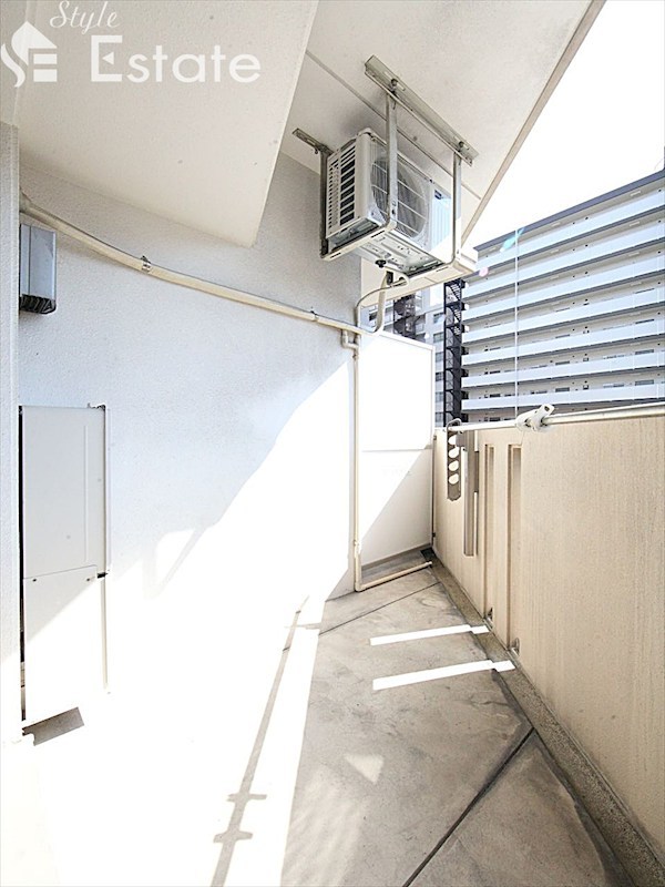 バルコニー　バルコニー