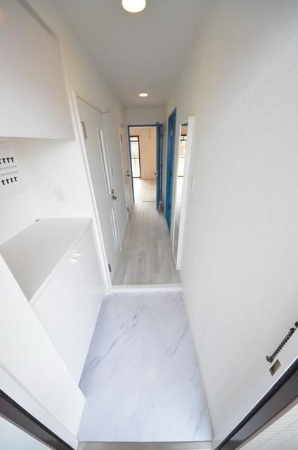 玄関　♪ただいまーー！♪