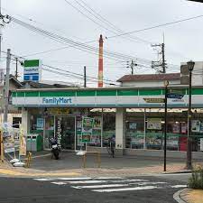 コンビニ　ファミリーマート 尼崎貴布祢店（コンビニ）まで589m