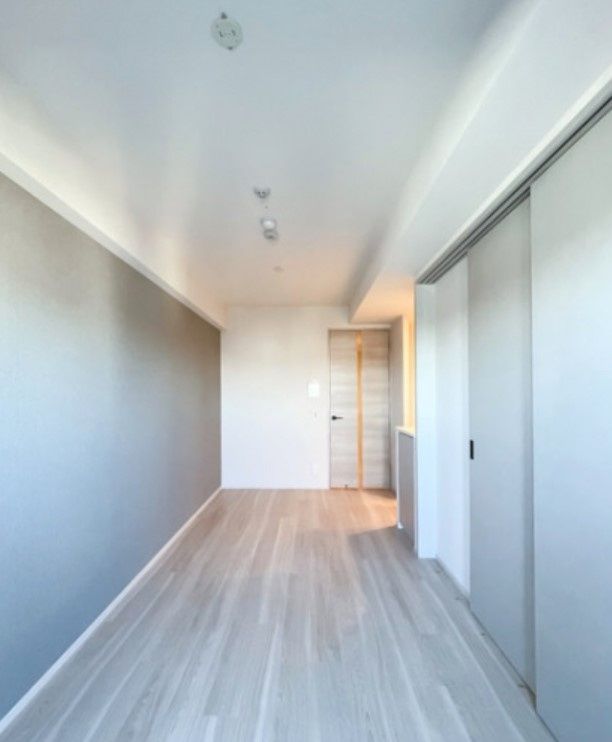 居室・リビング　☆明るい居間☆