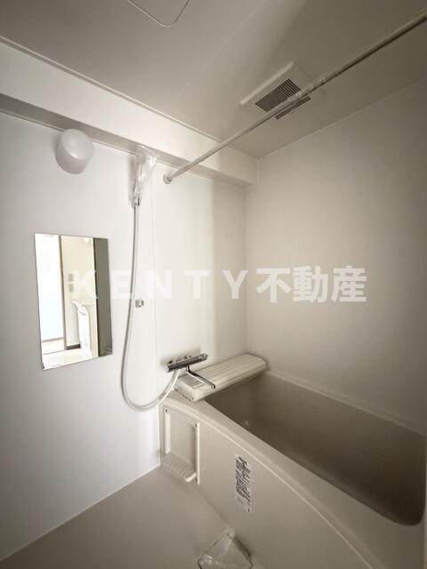 バス・シャワールーム　ゆったり過ごせるお風呂です