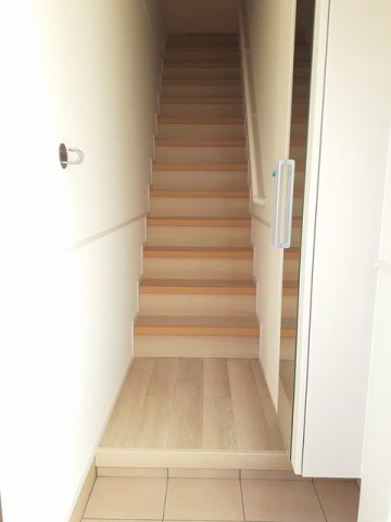 玄関　明るい玄関です