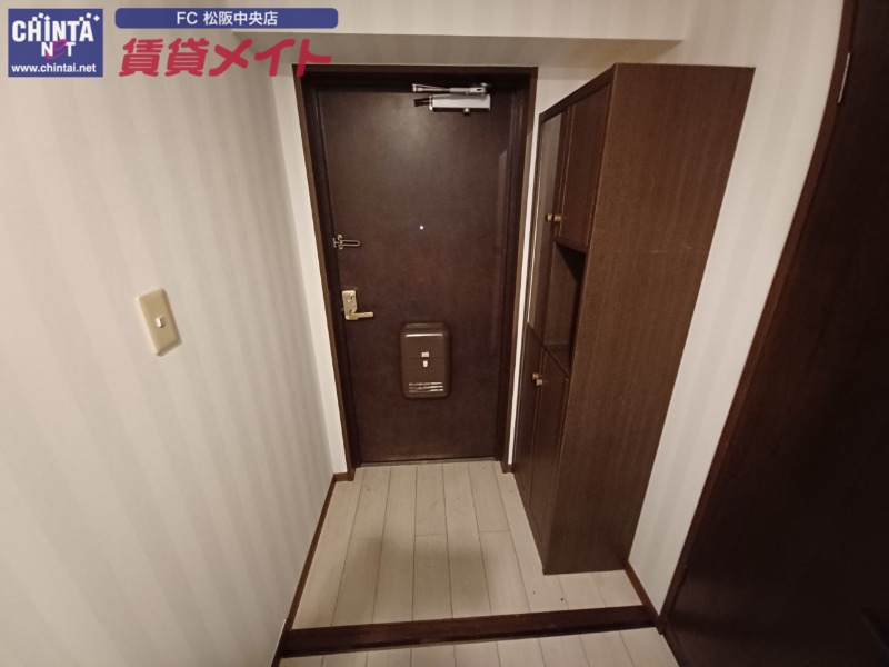 玄関　同型参考写真