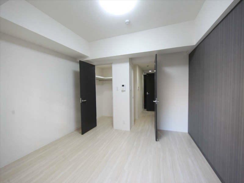 居室・リビング　洋室7.5帖　ウォークインクローゼット（収納充実してます）