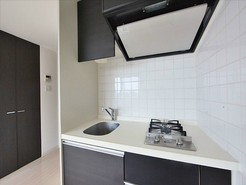 キッチン　システムキッチン（ガス2口コンロ）