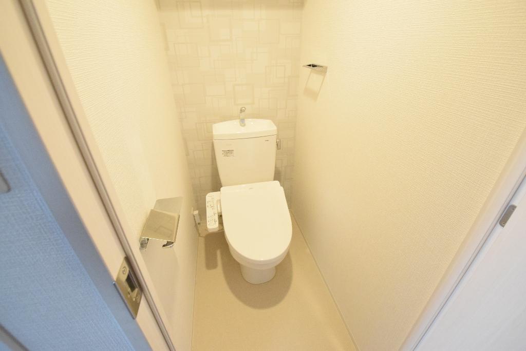 トイレ　シャワー付トイレ