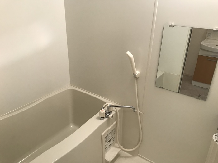 バス・シャワールーム　☆ゆっくりバスタイムをお楽しみください☆