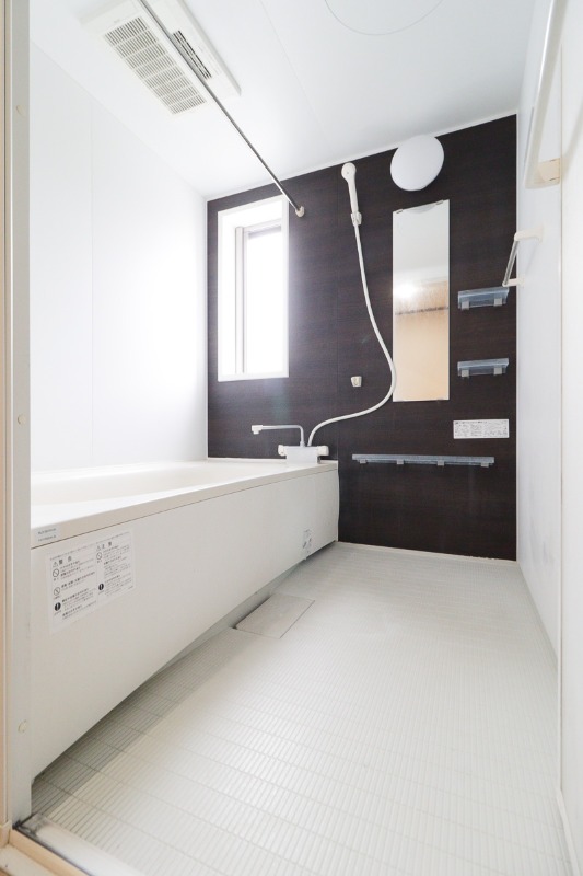 バス・シャワールーム　図面と現状に相違がある場合には現状を優先