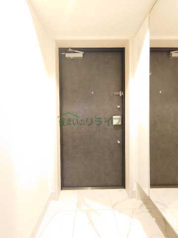 玄関　CLASSEUM飯田橋