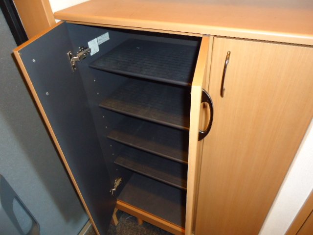 収納　玄関下駄箱