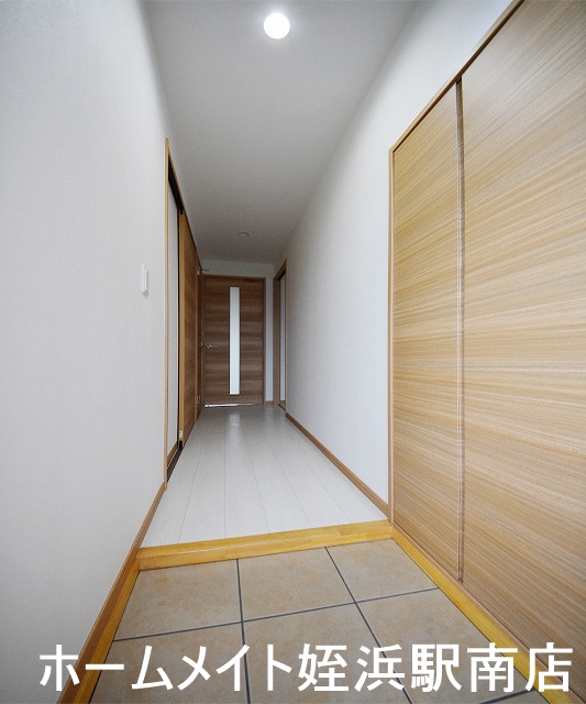 玄関　★天井高靴箱でスッキリ♪★参考写真