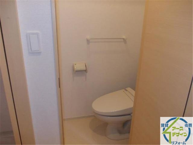 トイレ　パース写真